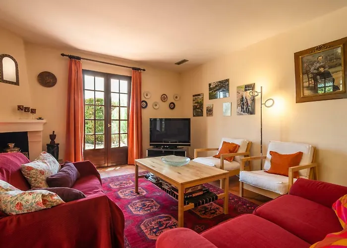 In With Pool & Views Beaufort (Herault)